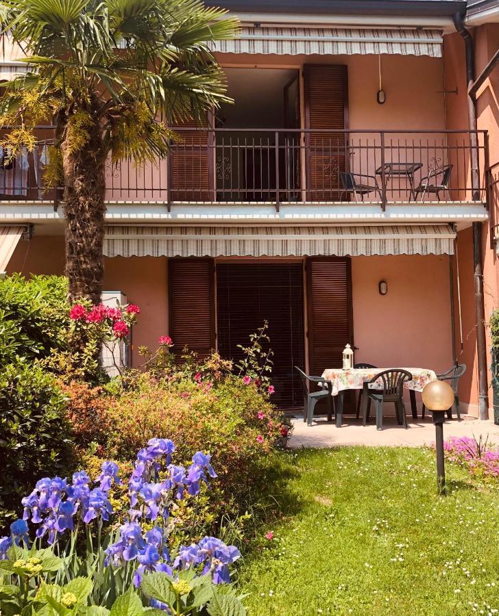 Casa Tiziana Villa Lavena Ponte Tresa Eksteriør bilde
