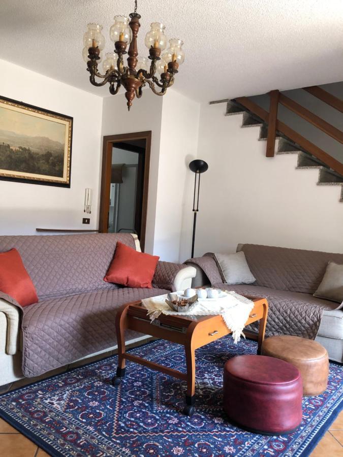 Casa Tiziana Villa Lavena Ponte Tresa Eksteriør bilde